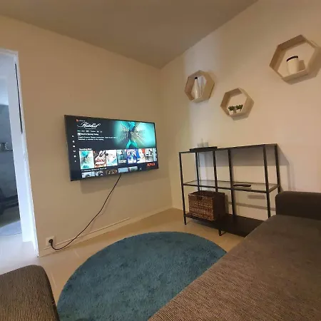 Downtown Berti Ap 3 - 2 Apartmán *