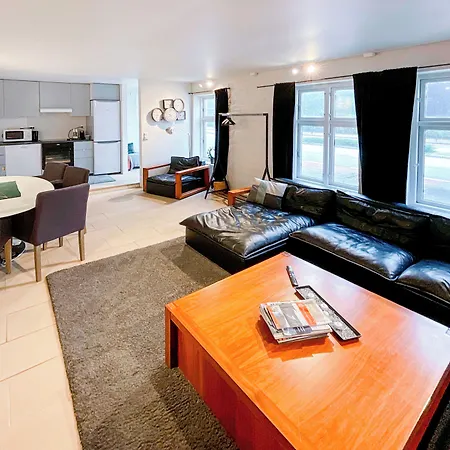 Apartamento Downtown Berti Ap 3 - 2 *