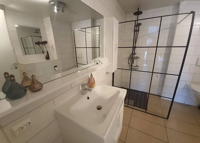 Downtown Berti Ap 3 - 2 *