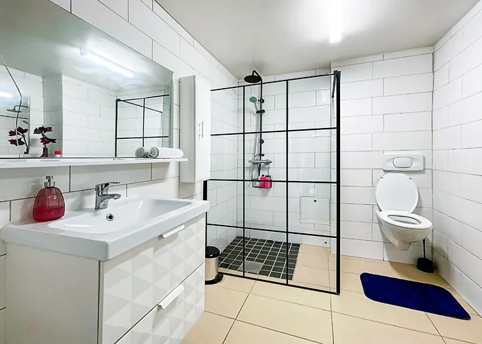 Downtown Berti Ap 3 - 2 דירה